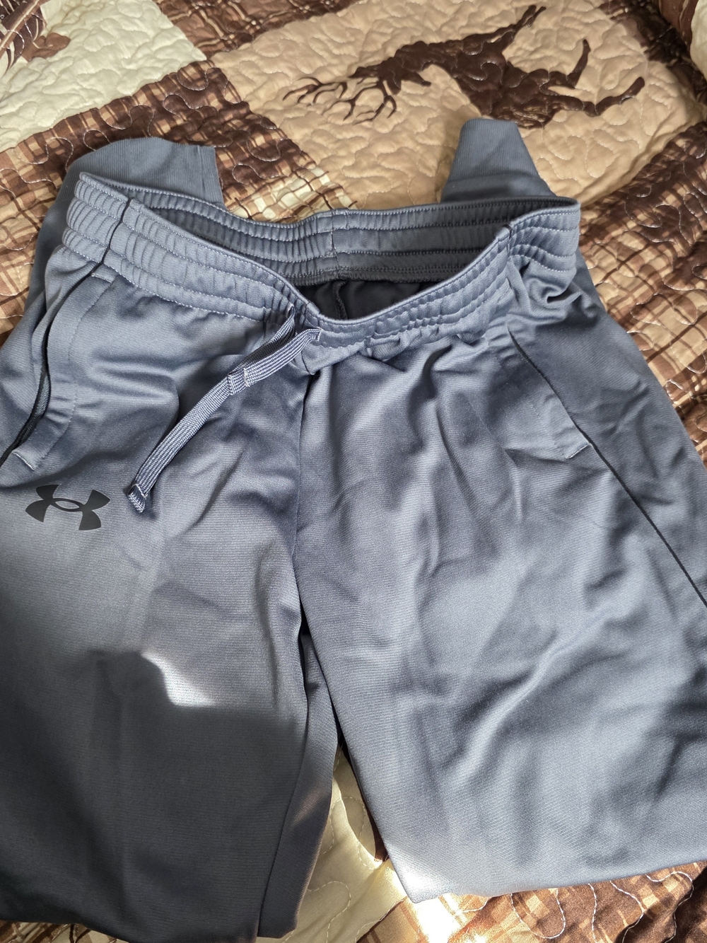 Under Armour Boys Slate Gray Athletic Jogger Shorts with Drawstring